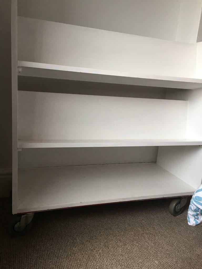 childrens bookcase on wheels